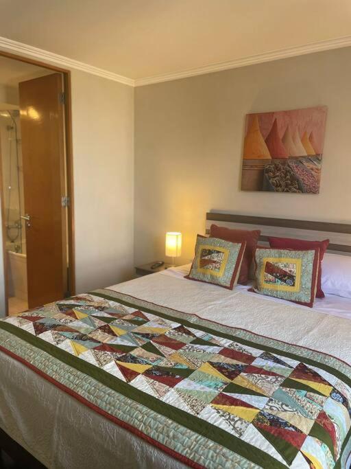 Providencia A Pasos Del Metro Pedro De Valdivia Apartment Сантяго Екстериор снимка