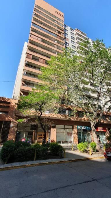 Providencia A Pasos Del Metro Pedro De Valdivia Apartment Сантяго Екстериор снимка